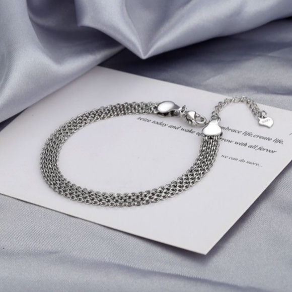 925 sterling silver braided heart bracelet - Picture 2 of 3